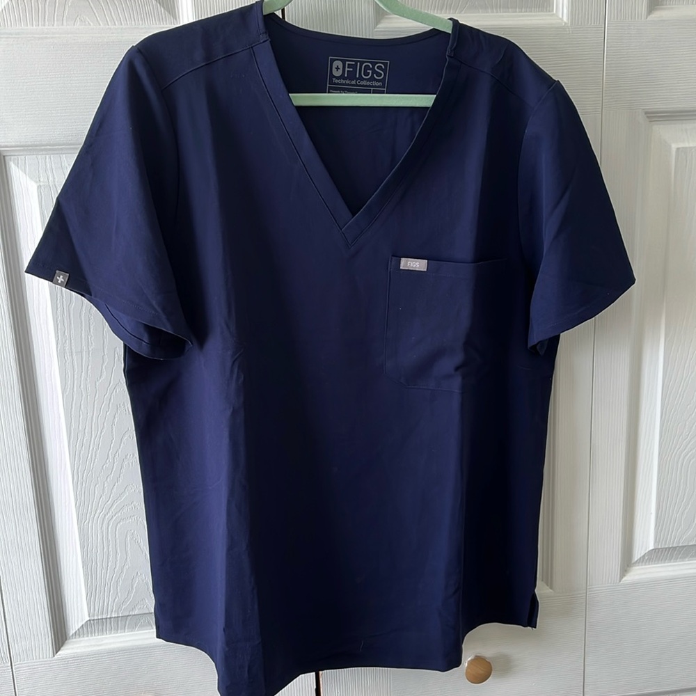 Navy Figs Catarina Top